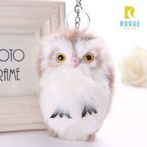🆕Tan & White Owl Pom Poof Keychain Bag Charm!🆕